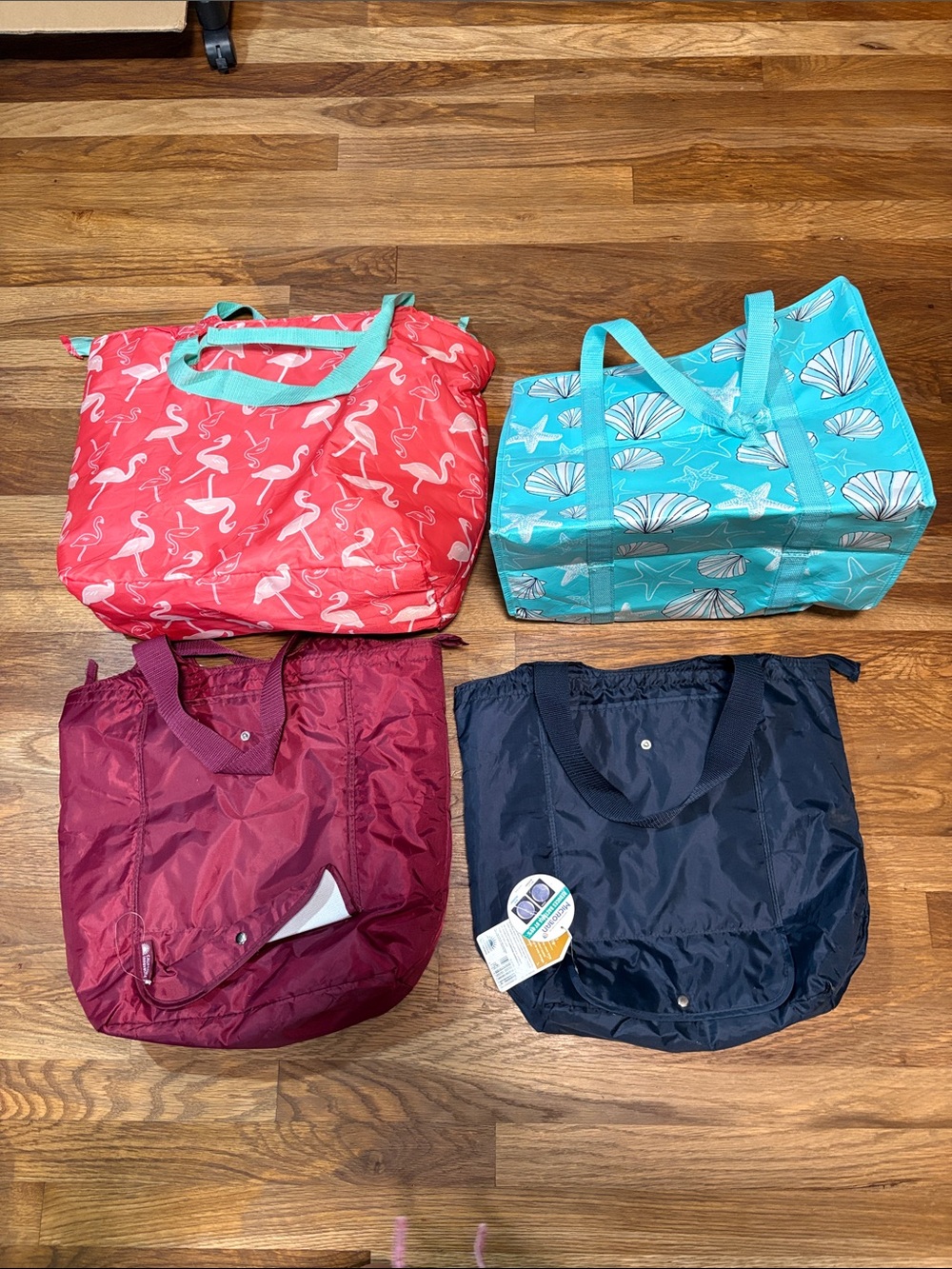 CALIFORNIA IN OVATIONS set of 4 insulated bags